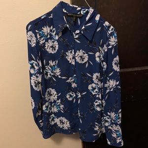WhiteHouse Black Market Classic Blue Floral Blouse